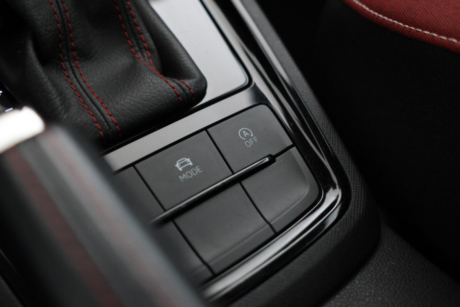 Škoda Kamiq 1.0 TSI Sport Monte Carlo Monte Carlo, Panoram, Automaat, Climate,