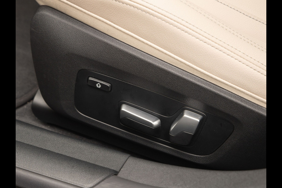 BMW i4 eDrive40 - M-Sport - Memoryzetel - Driving Ass Prof - Head-up