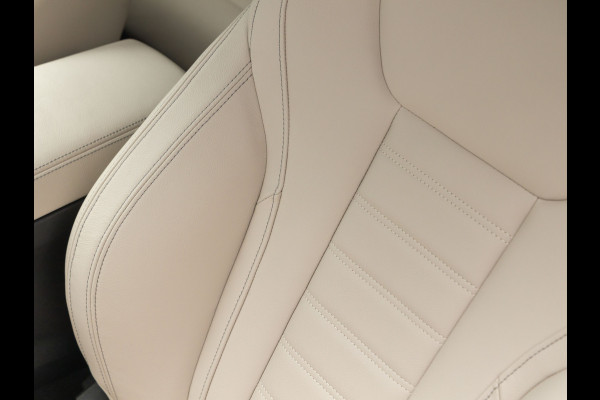 BMW i4 eDrive40 - M-Sport - Memoryzetel - Driving Ass Prof - Head-up