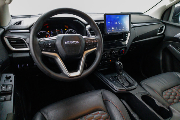 Isuzu D-max 1.9 Extended Cab LSX Lederen bekleding, Road Ranger bullbar, Adaptive cruise, Stoelverwarming, Camera, Navigatie, Side steps Prijs is exclusief btw!