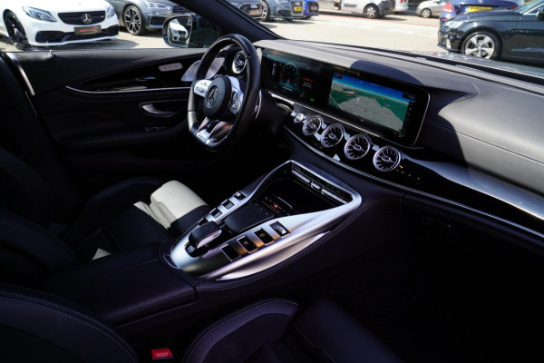 Mercedes-Benz AMG GT 4-Door Coupe AMG 43 4MATIC+ Premium Plus | Schuif/kanteldak | Burmester | LED | Designo Matte grey | 360 cam