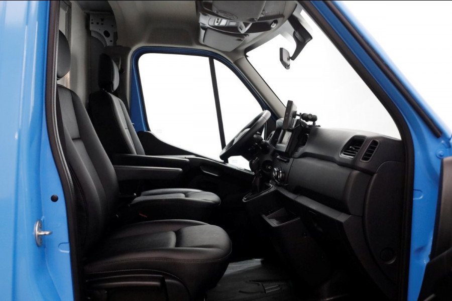 Renault Master T35 2.3 dCi 180pk Lowliner Bakwagen met achterdeuren 03-2021