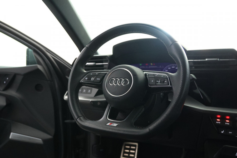 Audi A3 Limousine 30 TFSI S edition Nardo! S-line, Virtual, Climate,