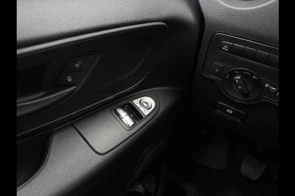 Mercedes-Benz Vito 111 CDI 115pk Lang Navigatie Camera Trekhaak Pdc Cruise