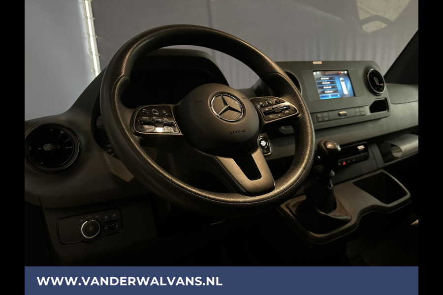Mercedes-Benz Sprinter 315 CDI 150pk L3H2 Euro6 ** Airco | 360 graden Camera | Navigatie | Cruisecontrol | Chauffeursstoel Parkeersensoren, Stoelverwarming, Bijrijdersbank