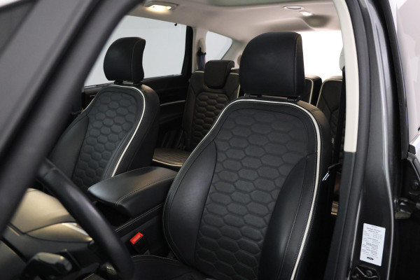 Ford S-Max 2.0 TDCi Vignale 190pk, 7 Pers, panorama, Automaat, Leer, Alle opties.