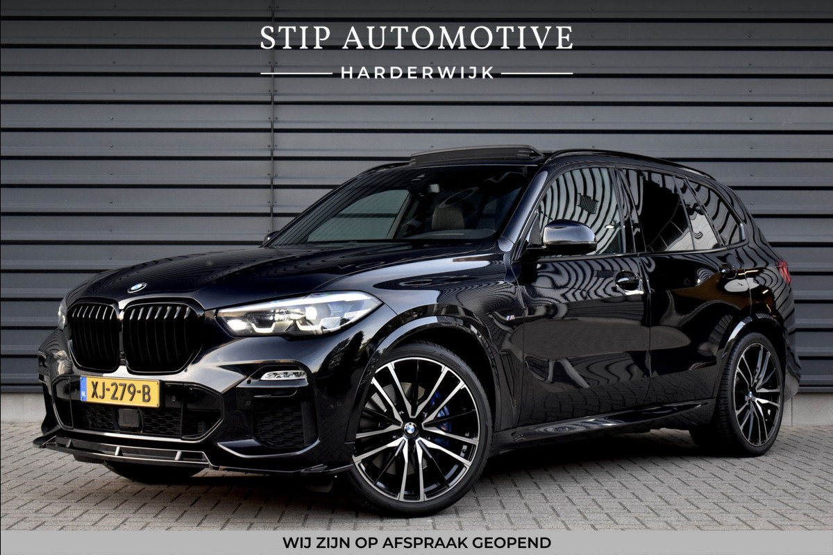BMW X5 xDrive40i M Sport | Panoramadak | 22'' Velgen | Luchtvering | 4-Wiel Besturing | Harman/Kardon | Camera | Kristallen Pook | Incl. BTW | Orig. NL | BMW X5 xDrive40i M Sport | Panoramadak | 22'' Velgen | Luchtvering | 4-Wiel Besturing | Harman/Kardon | Camera | Kristallen Pook | Incl. BTW | Orig. NL |