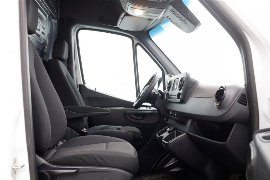Mercedes-Benz Sprinter 314 CDI 143pk RWD L3H2 Maxi 7G Automaat Airco/Navi/Camera 03-2022