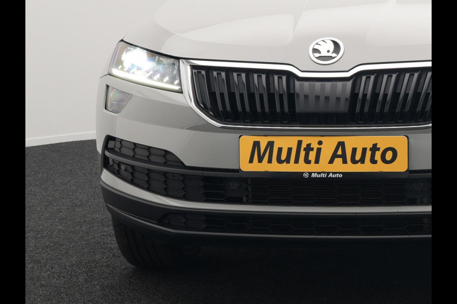 Škoda Karoq 1.5 TSI ACT Style 150pk DSG | Panodak | Trekhaak af Fabriek | Adaptive Cruise | Camera | Virtual | Apple Carplay | Sportstoelen Verwarm | 17"L.M | Keyless |