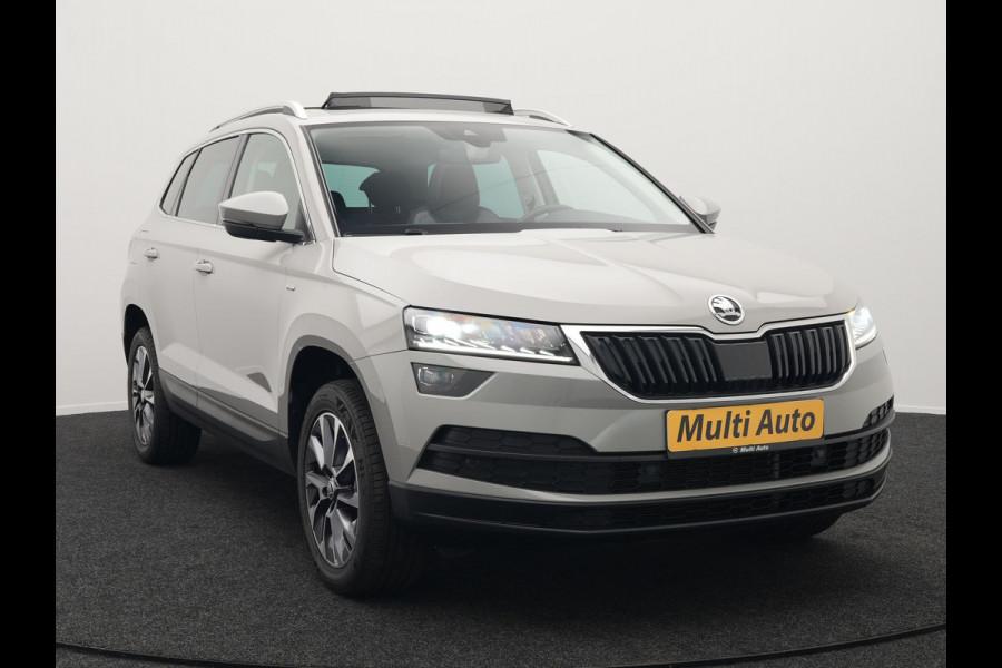 Škoda Karoq 1.5 TSI ACT Style 150pk DSG | Panodak | Trekhaak af Fabriek | Adaptive Cruise | Camera | Virtual | Apple Carplay | Sportstoelen Verwarm | 17"L.M | Keyless |