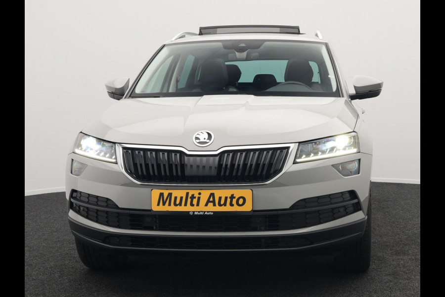 Škoda Karoq 1.5 TSI ACT Style 150pk DSG | Panodak | Trekhaak af Fabriek | Adaptive Cruise | Camera | Virtual | Apple Carplay | Sportstoelen Verwarm | 17"L.M | Keyless |