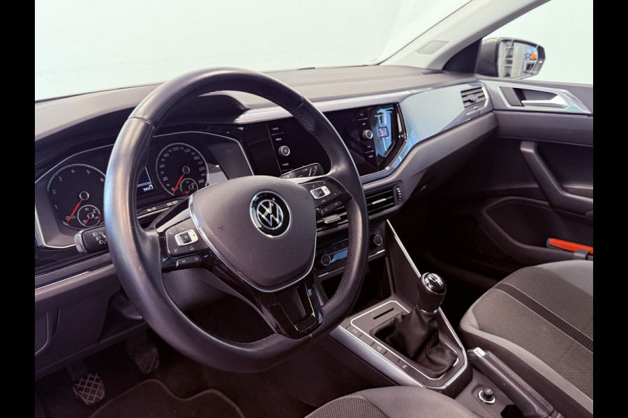 Volkswagen Polo 1.0 TSI Highline Business R-line Panoramadak Navigatie Full-led