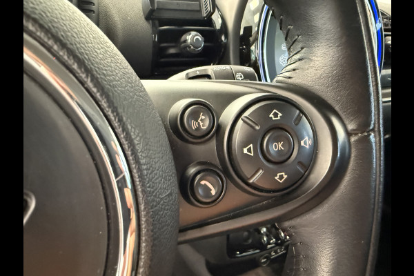 MINI Clubman 1.5 Cooper Pepper Serious Business Navigatie Full-led ClimateControl