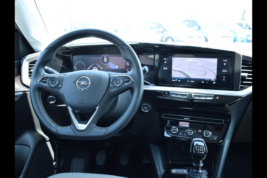 Opel Mokka 1.2 Business Elegance 10" NAVI & CARPLAY | ACHTERUITRIJCAMERA MET SENSOREN | E.C.C. |