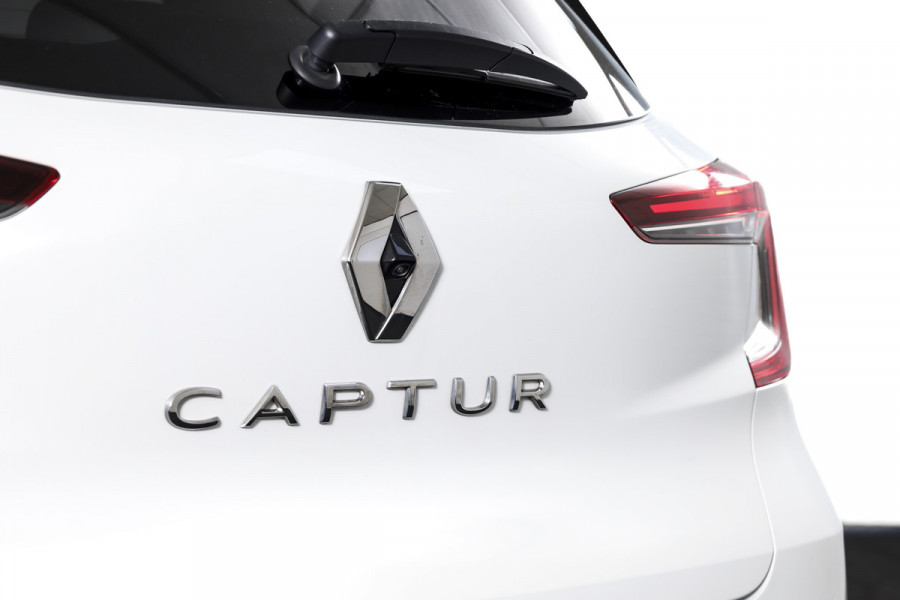 Renault Captur 1.3 TCe 140 PK Intens - Automaat | Cruise | PDC | 360 Camera | App. Connect | ECC | Multi-Sense | LM 18" |