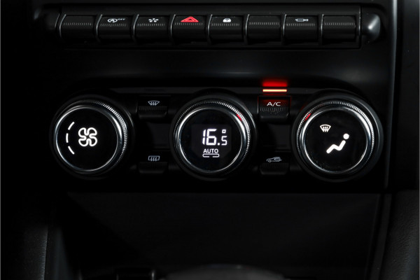 Renault Captur 1.3 TCe 140 PK Intens - Automaat | Cruise | PDC | 360 Camera | App. Connect | ECC | Multi-Sense | LM 18" |