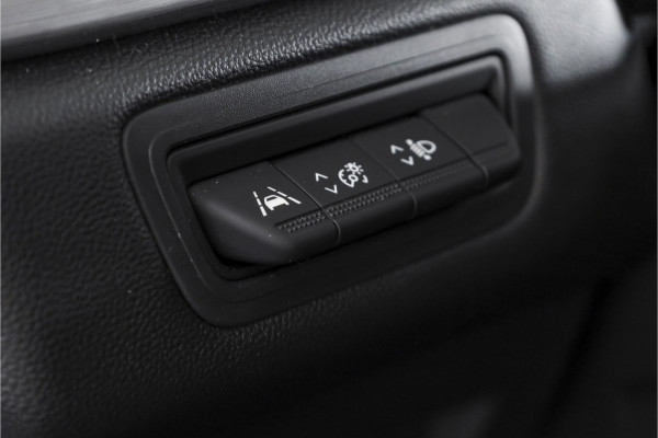 Renault Captur 1.3 TCe 140 PK Intens - Automaat | Cruise | PDC | 360 Camera | App. Connect | ECC | Multi-Sense | LM 18" |