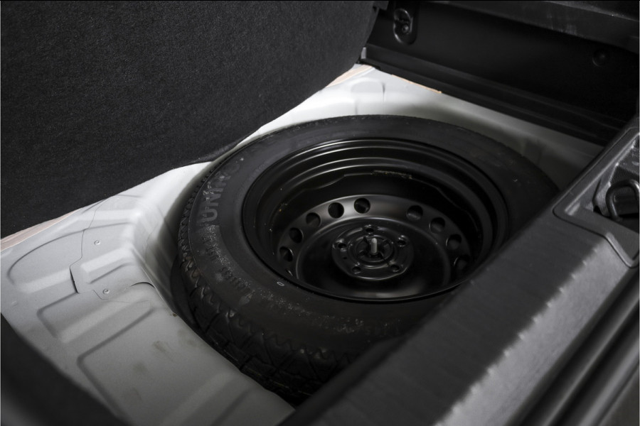 Renault Captur 1.3 TCe 140 PK Intens - Automaat | Cruise | PDC | 360 Camera | App. Connect | ECC | Multi-Sense | LM 18" |