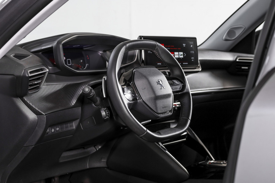 Peugeot 2008 1.2 PureTech Allure Pack 130 PK - Automaat | Dig. Cockpit | PDC | Camera | NAV + App, Connect | ECC | DAB | LM 17" |
