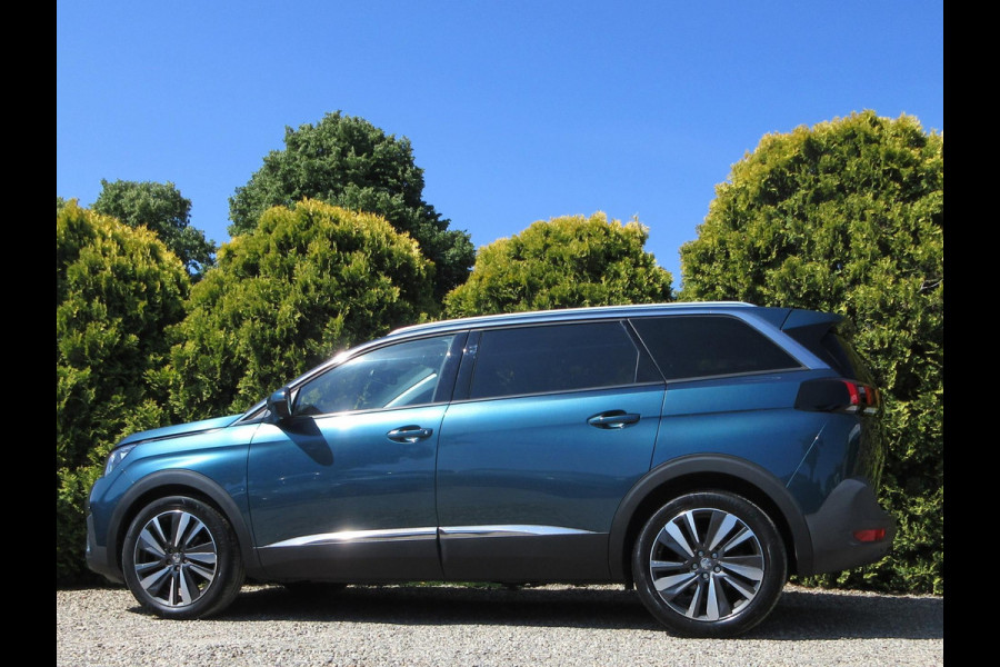 Peugeot 5008 1.2 PureTech Allure*7persoons*Leder*Trekhaak*