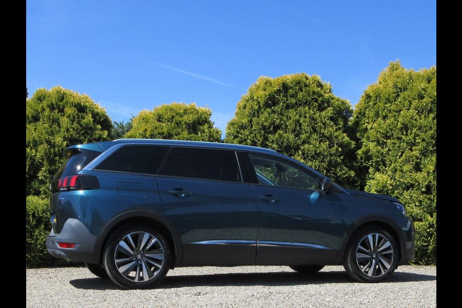 Peugeot 5008 1.2 PureTech Allure*7persoons*Leder*Trekhaak*