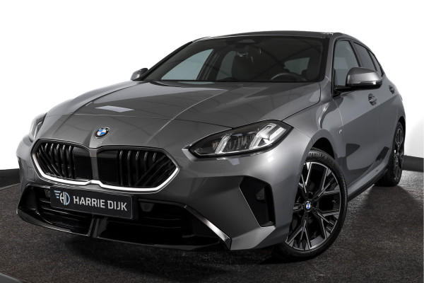 BMW 1-serie 120 M Sport (Nieuw Model) - Automaat | Dig. Cockpit | Adapt. Cruise | Stoelverw. | PDC | Camera | NAV + App. Connect | ECC | DAB | LM 18" | 4288