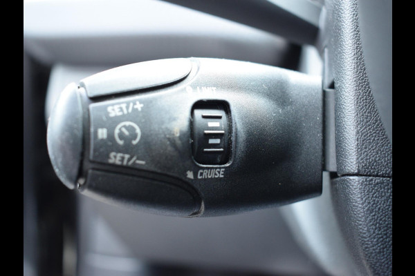 Peugeot 2008 1.2 PureTech GT-line PANORAMA DAK | NAVI & CARPLAY | ACHTERUITRIJCAMERA | E.C.C. |