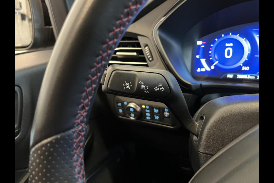 Ford Kuga 2.5 224pk Automaat PHEV ST-Line Adaptieve cruise control Parkeersensoren Navigatie LED Climate control