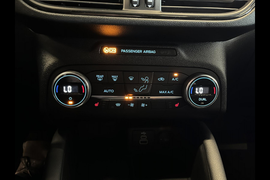 Ford Kuga 2.5 224pk Automaat PHEV ST-Line Adaptieve cruise control Parkeersensoren Navigatie LED Climate control