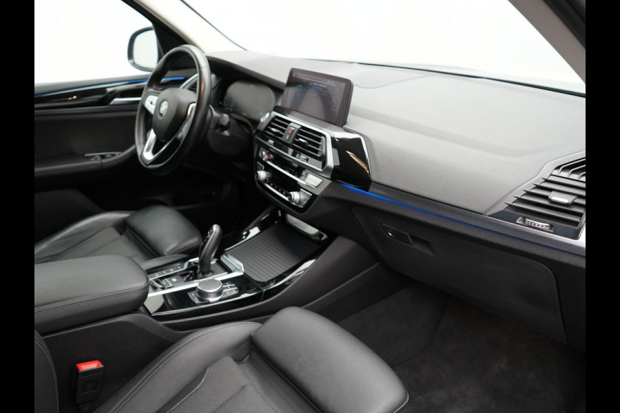 BMW X3 xDrive30e xLine Plug in Hybrid 293pk | PHEV | Adaptive Cruise | Head-up Display | 360 Camera | Carplay | Adaptive LED | Keyless |