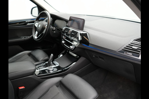 BMW X3 xDrive30e xLine Plug in Hybrid 293pk | PHEV | Adaptive Cruise | Head-up Display | 360 Camera | Carplay | Adaptive LED | Keyless |