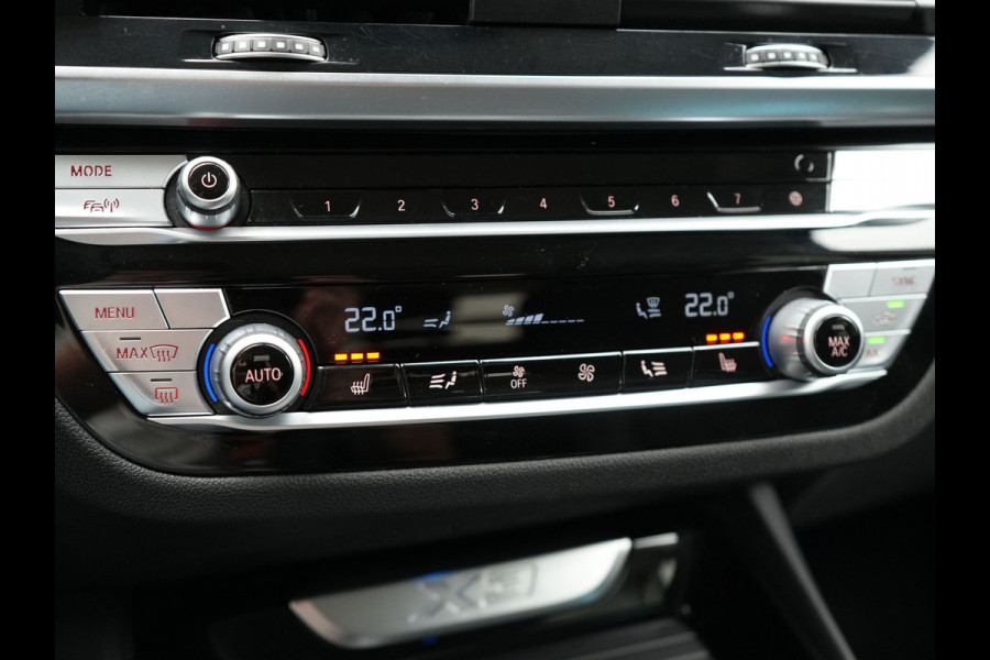 BMW X3 xDrive30e xLine Plug in Hybrid 293pk | PHEV | Adaptive Cruise | Head-up Display | 360 Camera | Carplay | Adaptive LED | Keyless |