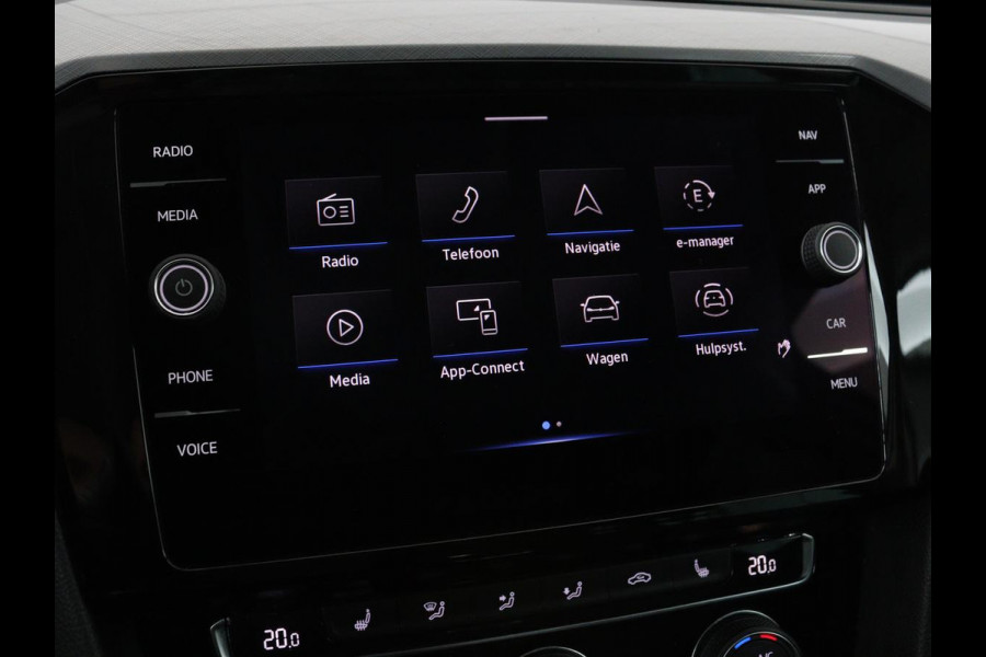 Volkswagen Passat Variant 1.4 TSI PHEV GTE Business | Panoramadak | Massage | Stoelverwarming | Adaptive cruise | Camera | Elektrische achterklep