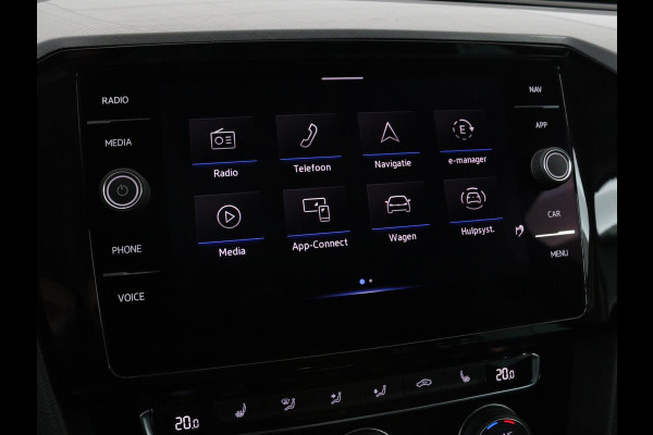Volkswagen Passat Variant 1.4 TSI PHEV GTE Business | Panoramadak | Massage | Stoelverwarming | Adaptive cruise | Camera | Elektrische achterklep