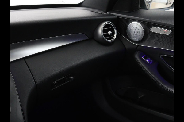Mercedes-Benz C-Klasse 180 Business Solution AMG | Panoramadak | Leder | Stoelverwarming | Cruise control | 360 Camera | Elektrische achterklep | Carplay | Burmester