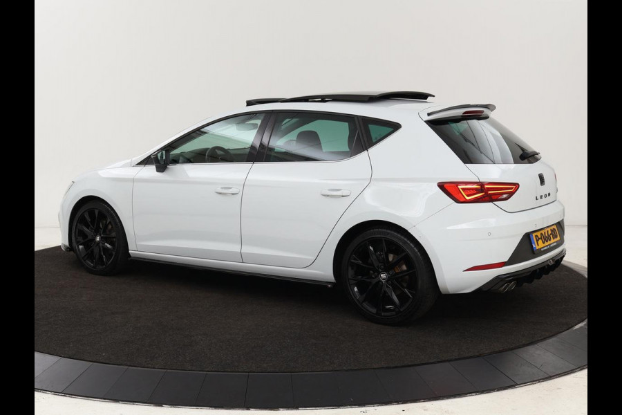Seat Leon 2.0 TDI FR | Panoramadak | Virtual Cockpit | Maxton | Stoelverwarming | Adaptive cruise | Camera | Carplay | Sfeerverlichting | Full LED