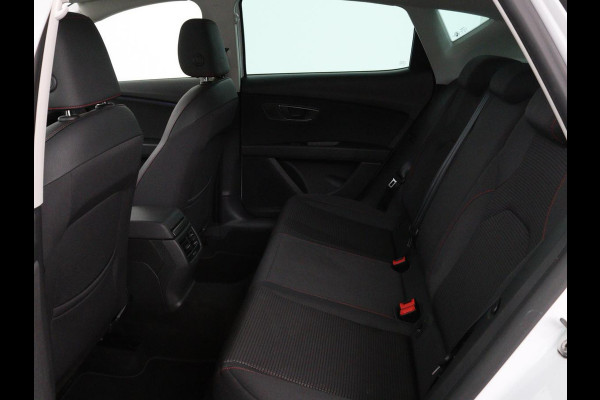 Seat Leon 2.0 TDI FR | Panoramadak | Virtual Cockpit | Maxton | Stoelverwarming | Adaptive cruise | Camera | Carplay | Sfeerverlichting | Full LED