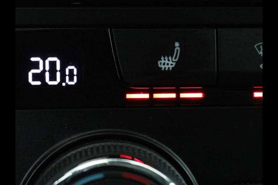 Seat Leon 2.0 TDI FR | Panoramadak | Virtual Cockpit | Maxton | Stoelverwarming | Adaptive cruise | Camera | Carplay | Sfeerverlichting | Full LED