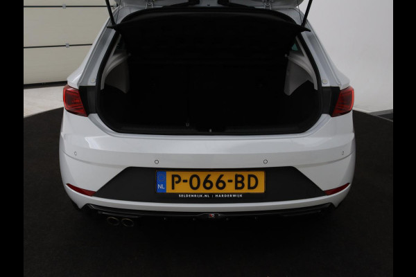 Seat Leon 2.0 TDI FR | Panoramadak | Virtual Cockpit | Maxton | Stoelverwarming | Adaptive cruise | Camera | Carplay | Sfeerverlichting | Full LED