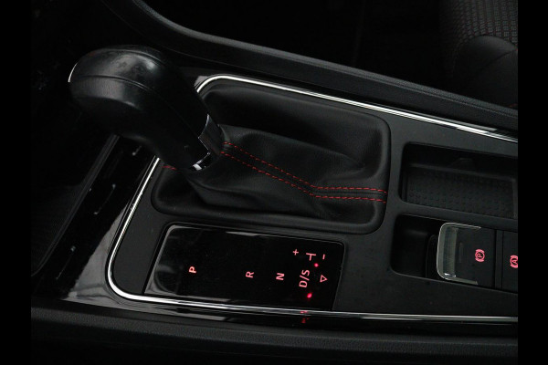 Seat Leon 2.0 TDI FR | Panoramadak | Virtual Cockpit | Maxton | Stoelverwarming | Adaptive cruise | Camera | Carplay | Sfeerverlichting | Full LED