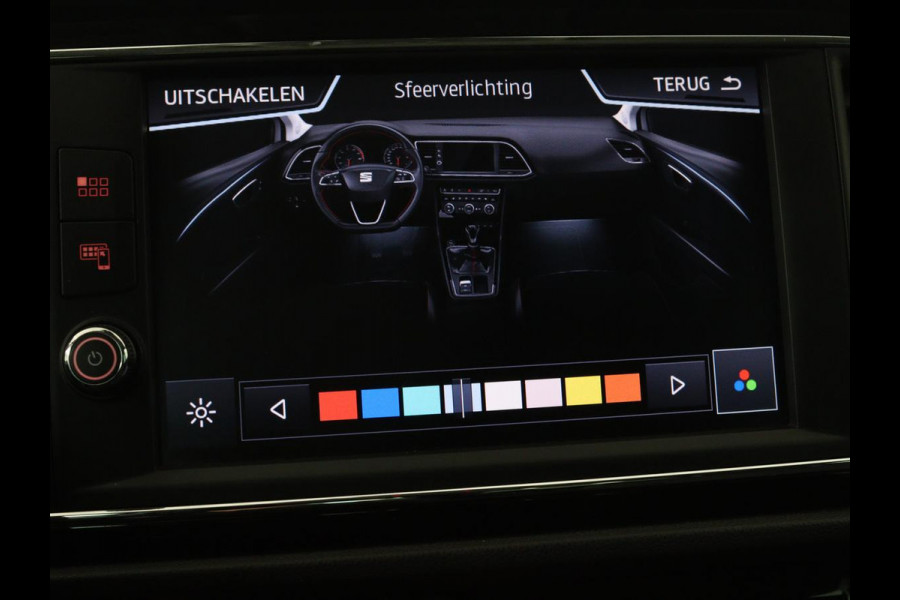 Seat Leon 2.0 TDI FR | Panoramadak | Virtual Cockpit | Maxton | Stoelverwarming | Adaptive cruise | Camera | Carplay | Sfeerverlichting | Full LED