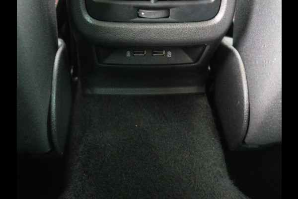 Seat Leon 2.0 TDI FR | Panoramadak | Virtual Cockpit | Maxton | Stoelverwarming | Adaptive cruise | Camera | Carplay | Sfeerverlichting | Full LED