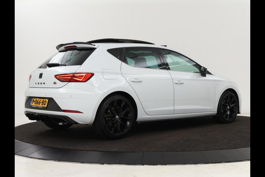 Seat Leon 2.0 TDI FR | Panoramadak | Virtual Cockpit | Maxton | Stoelverwarming | Adaptive cruise | Camera | Carplay | Sfeerverlichting | Full LED