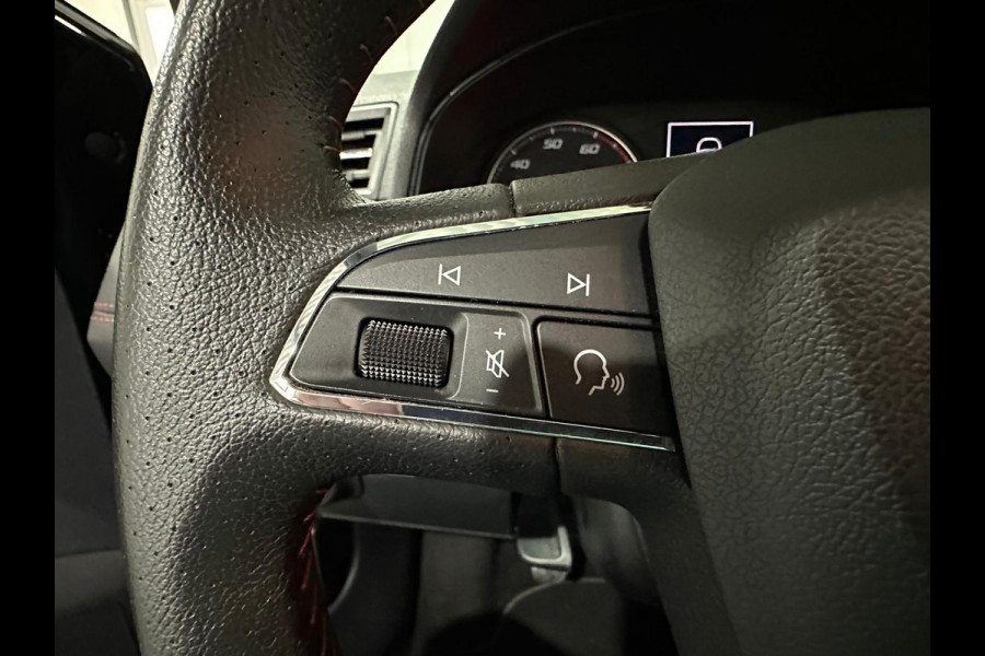 Seat Ibiza 1.0 TSI FR Business Intense - Navi - Climate - Trekhaak - Org.NL