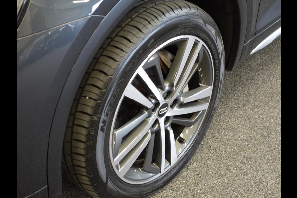 Audi Q5 50 TFSIe PHEV Pro Line Audi Q5 50 TFSI e Pro Line | Navigatie | Apple Carplay/Android Auto | Adaptive Cruise Control | Parkeersensoren | Camera | Elektrische achterklep | LED | Stoelverwarming