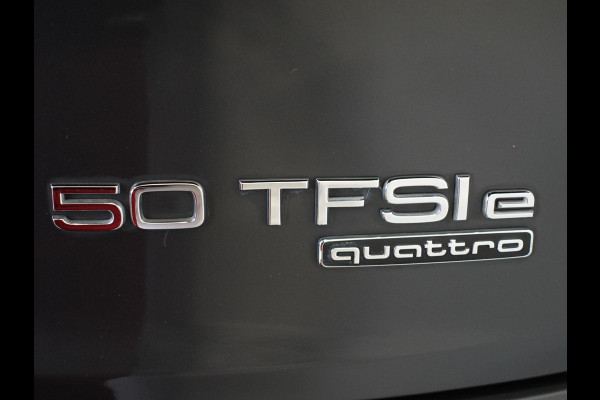 Audi Q5 50 TFSIe PHEV Pro Line Audi Q5 50 TFSI e Pro Line | Navigatie | Apple Carplay/Android Auto | Adaptive Cruise Control | Parkeersensoren | Camera | Elektrische achterklep | LED | Stoelverwarming