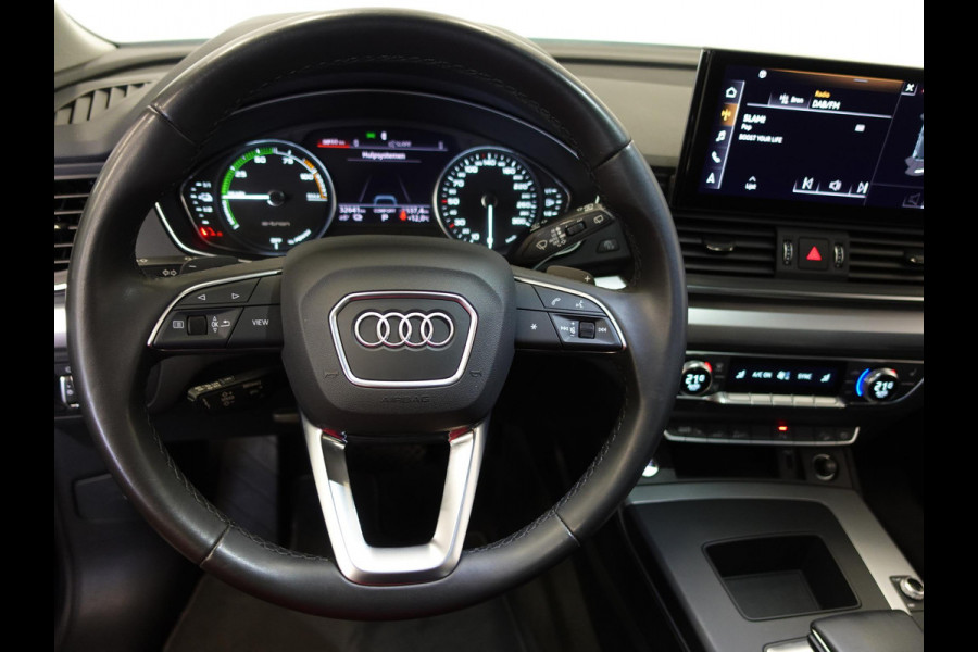 Audi Q5 50 TFSIe PHEV Pro Line Audi Q5 50 TFSI e Pro Line | Navigatie | Apple Carplay/Android Auto | Adaptive Cruise Control | Parkeersensoren | Camera | Elektrische achterklep | LED | Stoelverwarming