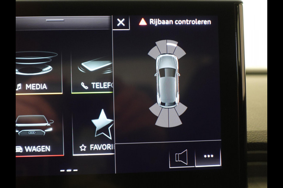 Audi Q5 50 TFSIe PHEV Pro Line Audi Q5 50 TFSI e Pro Line | Navigatie | Apple Carplay/Android Auto | Adaptive Cruise Control | Parkeersensoren | Camera | Elektrische achterklep | LED | Stoelverwarming