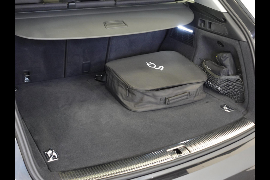 Audi Q5 50 TFSIe PHEV Pro Line Audi Q5 50 TFSI e Pro Line | Navigatie | Apple Carplay/Android Auto | Adaptive Cruise Control | Parkeersensoren | Camera | Elektrische achterklep | LED | Stoelverwarming