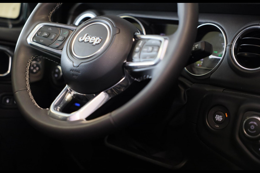 Jeep Wrangler UNLIMITED 4xe 380 Sahara / Sky-One Touch / 360 Camera / Leder / Navi / Ecc / Elek Pakket / Led / Pdc / 18 Inch